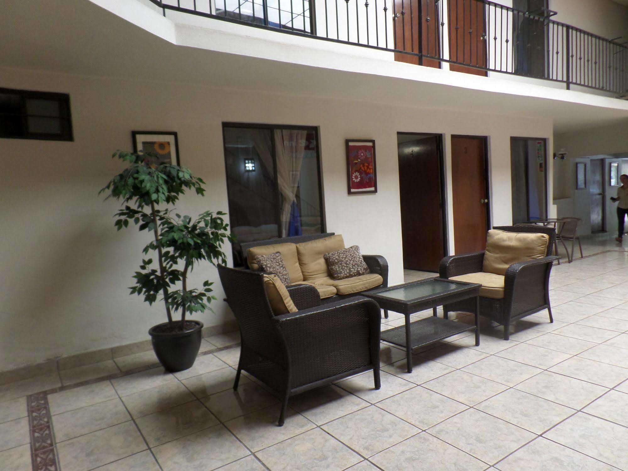 Uke Inn Hotel & Suites Xamaipak Tuxtla Gutierrez Exterior photo